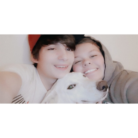 Meet your Posher, Andrea - Picture 1 of 1